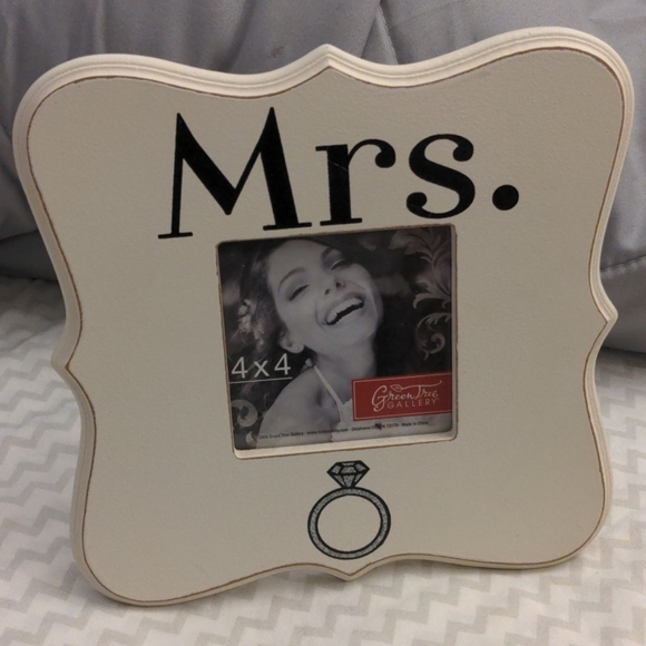 Frame - Picture 2 of 4